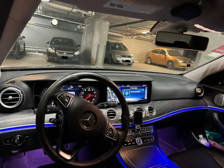 Mercedes e350 interior front