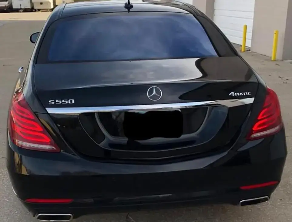 Mercedes s550 back view