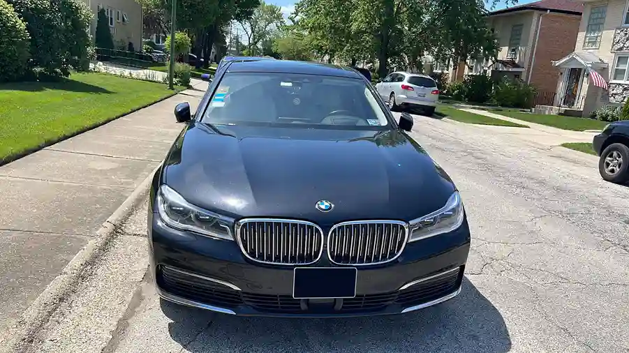 Black BMW Car Service