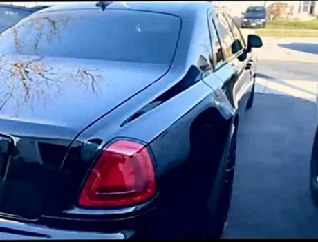 Rolls Royce back view